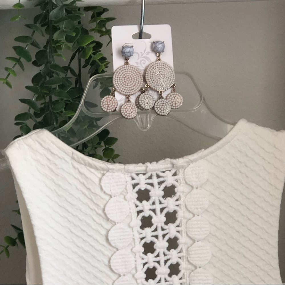 White dress SZ S - Picture 3 of 12